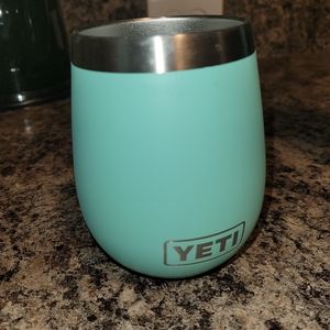 Yeti Wine Tumbler